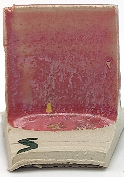 Amaryllis + Rose Quartz on Valentine Earthstone ES-10 cone 6 oxidation