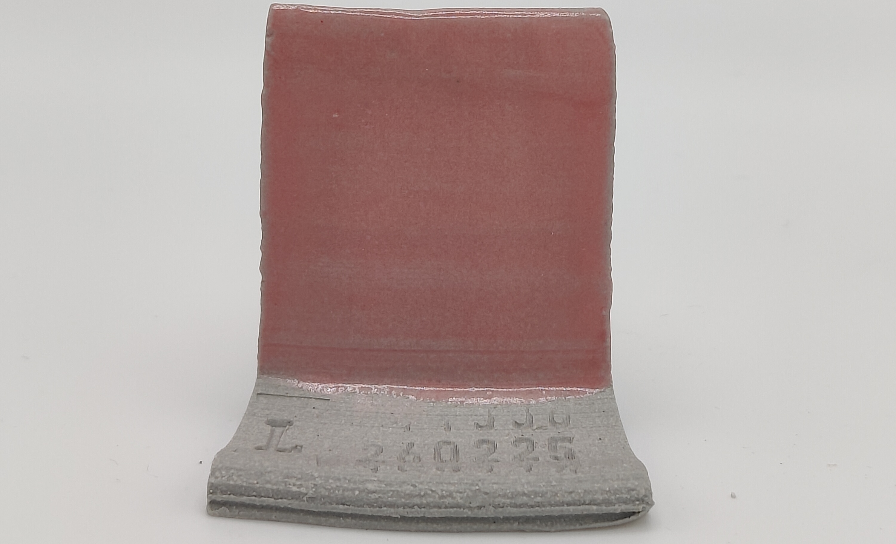Pink Gloss + SPS - Melting Point Reducer on Valentine LoStone Sea-Mist cone 5 oxidation