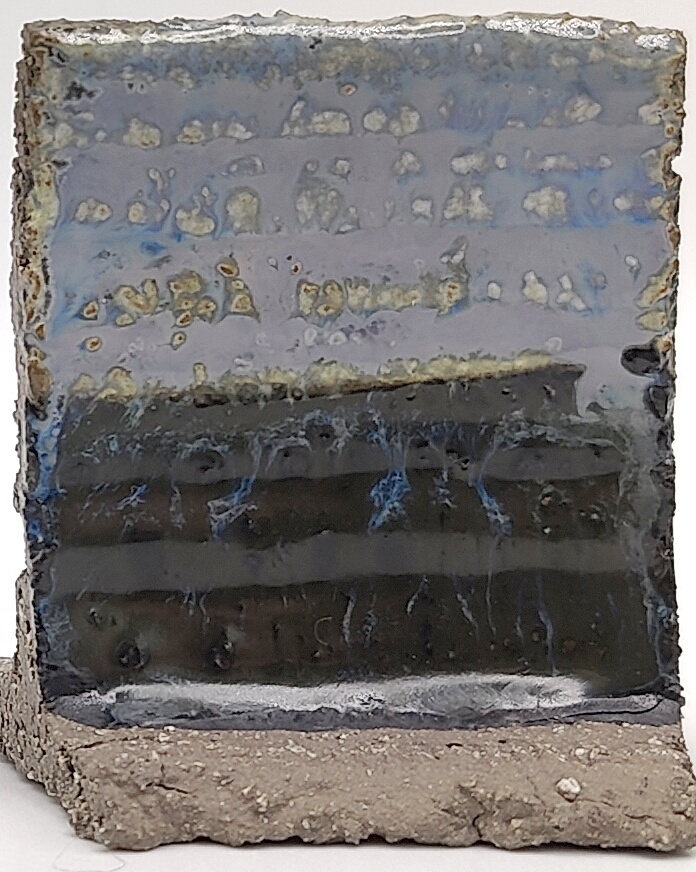 White Engobe + Black Engobe + Nimbus on SIO2 Barcino Grey cone 6 oxidation