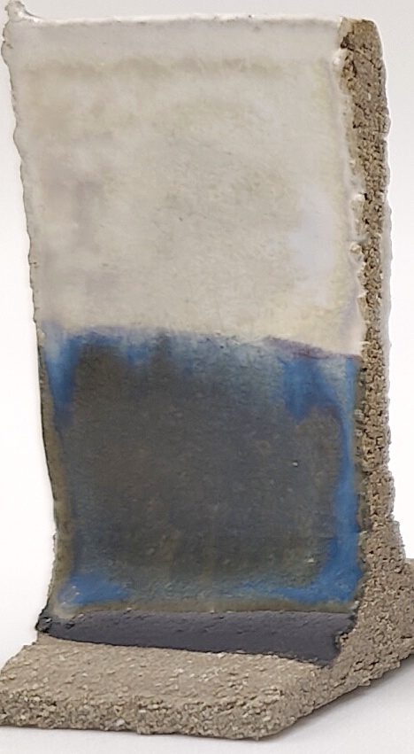 White Engobe + Black Engobe + Micro Pearl on SIO2 Zumaia Grey (Rokk Grey) cone 6 oxidation
