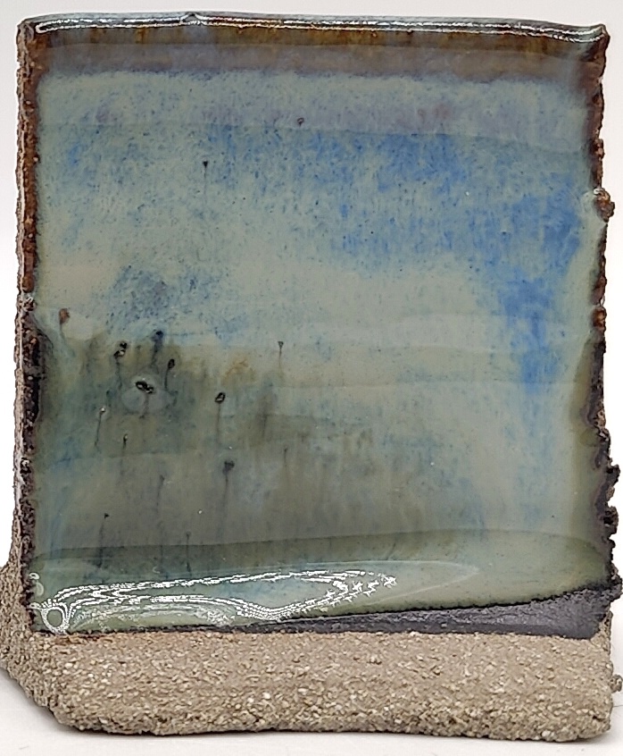 White Engobe + Black Engobe + Blue Rutile on SIO2 Zumaia Grey (Rokk Grey) cone 6 oxidation